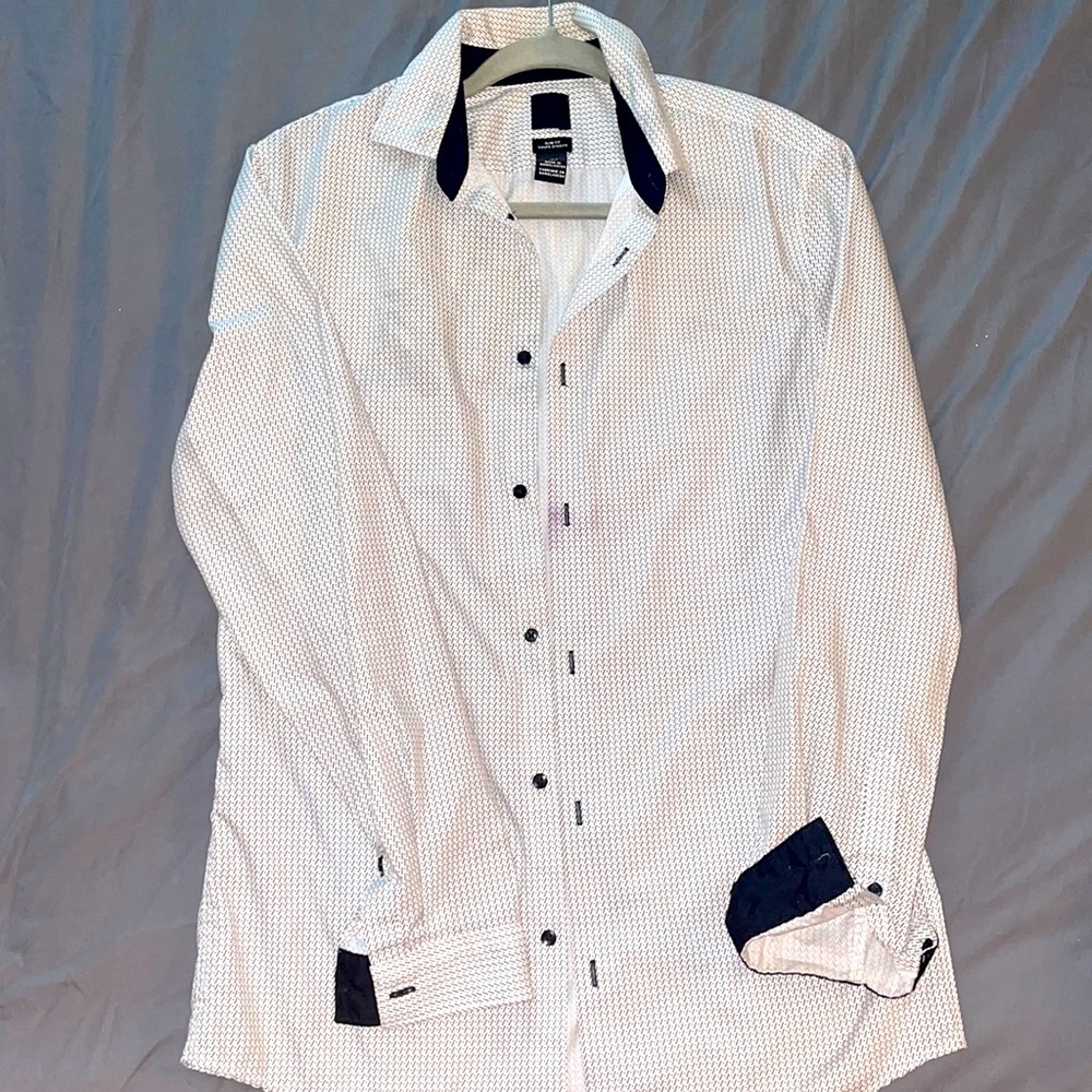 Mens button down black/white shirt